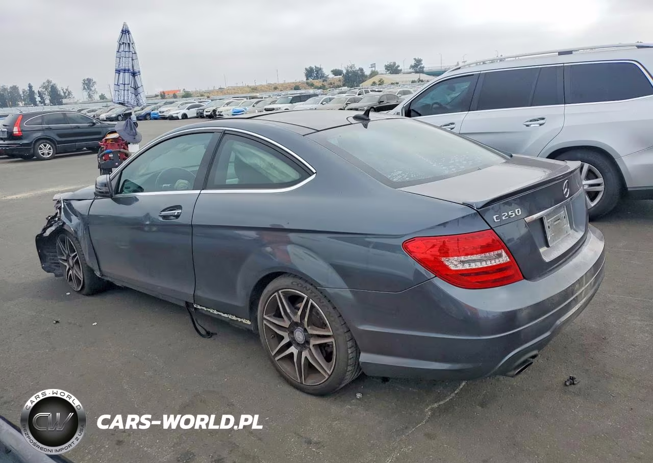 2014 Mercedes-Benz C 250 VIN:WDDGJ4HB8EG288850 - 2