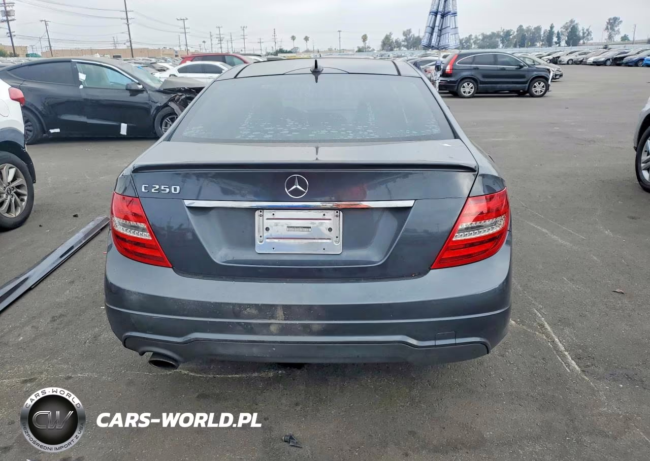 2014 Mercedes-Benz C 250 VIN:WDDGJ4HB8EG288850 - 6