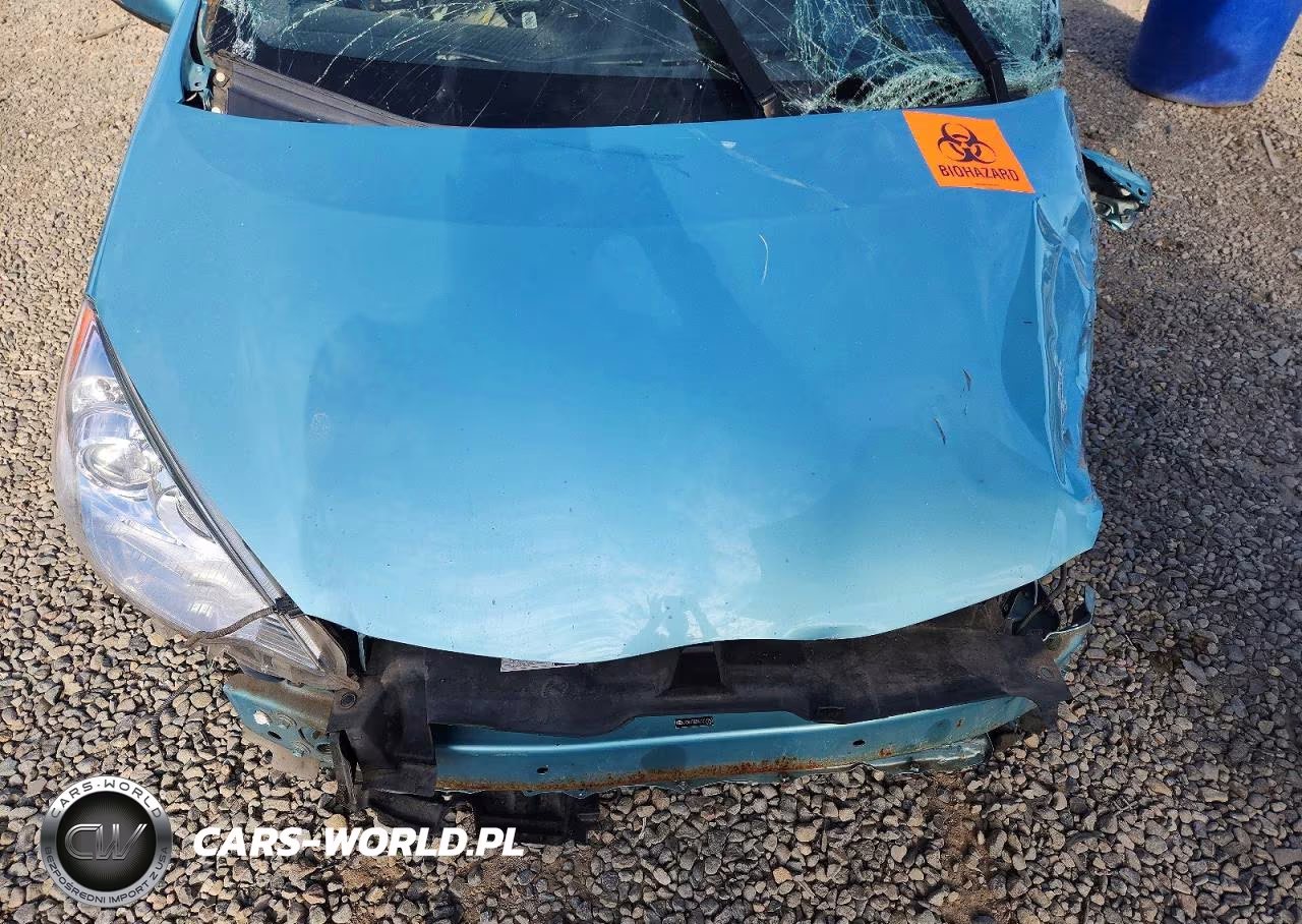 2012 Toyota Prius C Four VIN:JTDKDTB33C1014253 - 11