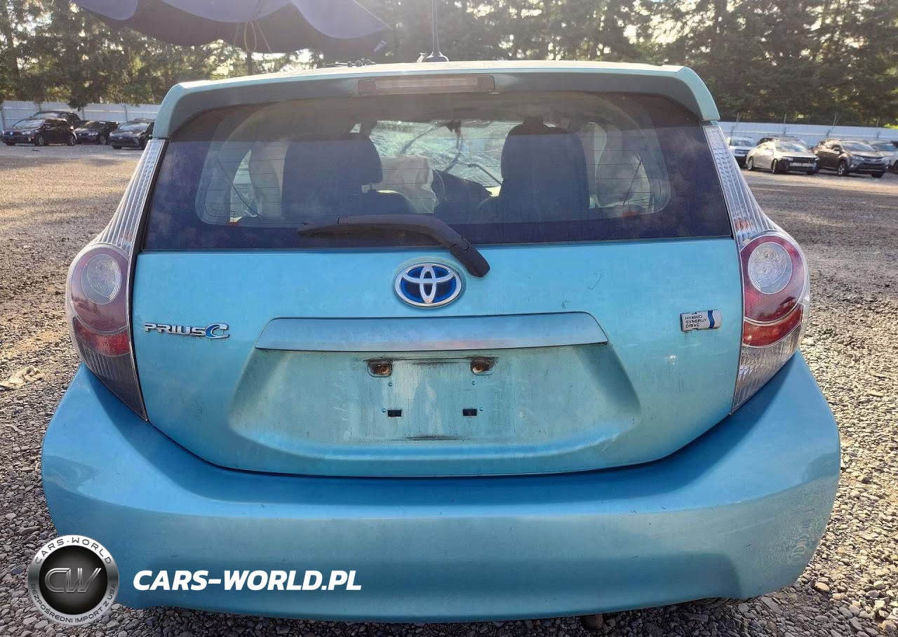 2012 Toyota Prius C Four VIN:JTDKDTB33C1014253 - 6