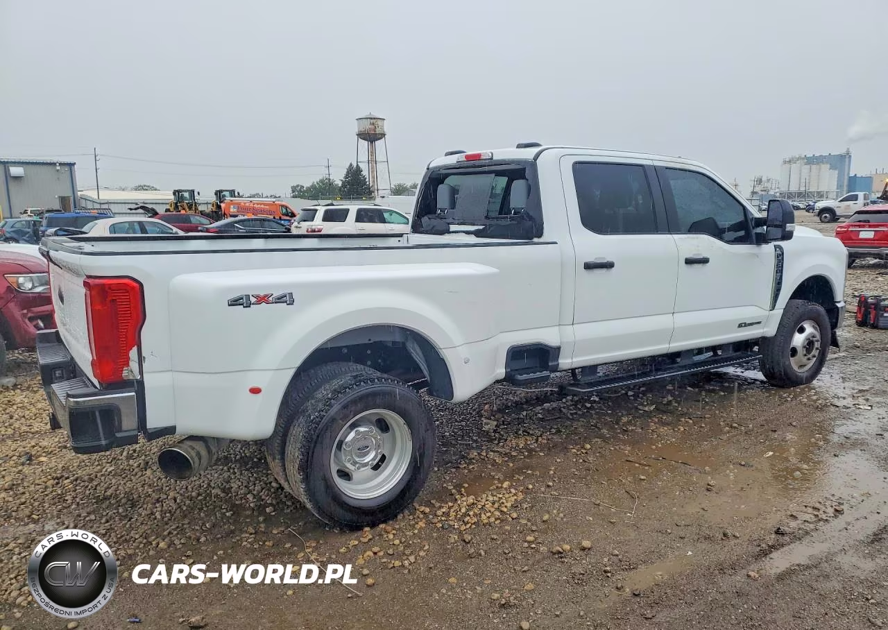 2025 Ford F350 Super Duty VIN:1FT8W3DT5SED00730 - 3