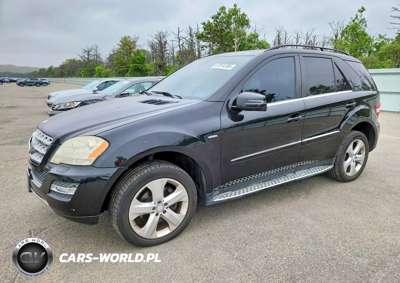 2011 Mercedes-Benz Ml 350 Bluetec – zdjęcie 1 z 13