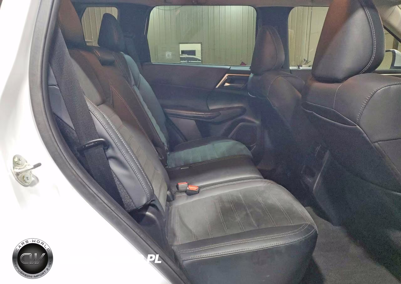 2022 Mitsubishi Outlander Se VIN:JA4J4UA88NZ084750 - 11