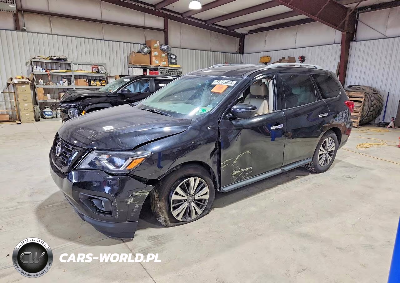 2017 Nissan Pathfinder Sl – zdjęcie 1 z 13