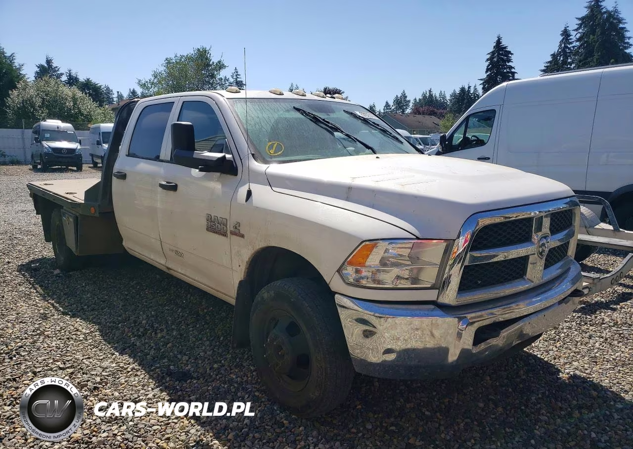 2014 Ram 3500 VIN:3C7WRTCL1EG268889 - 4