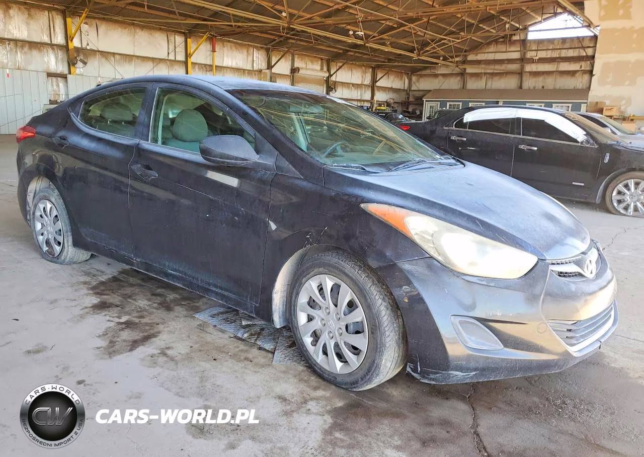 2011 Hyundai Elantra Gls VIN:5NPDH4AE5BH030337 - 4