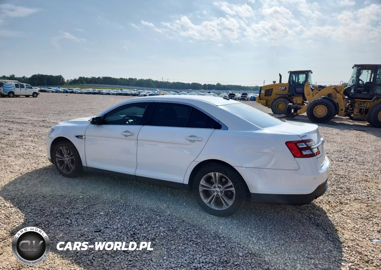 2017 Ford Taurus Sel VIN:1FAHP2E83HG111630 - 2