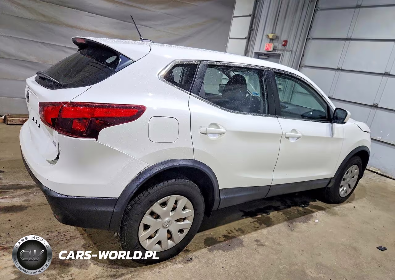 2019 Nissan Rogue Sport S VIN:JN1BJ1CR7KW315967 - 3