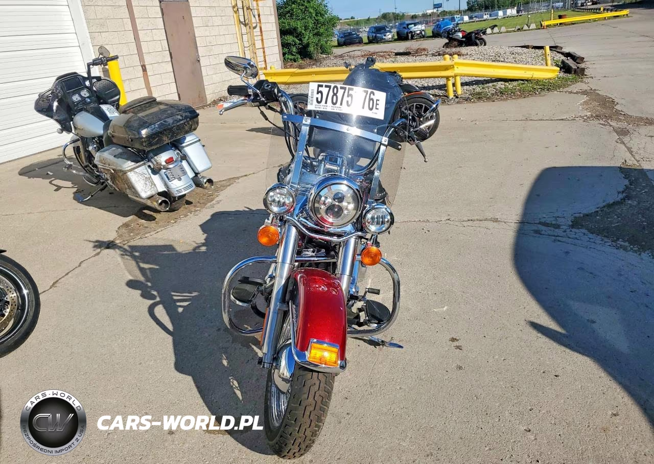 2012 Harley-Davidson Flstc Heritage Softail Classic VIN:1HD1BWV1XCB028849 - 2