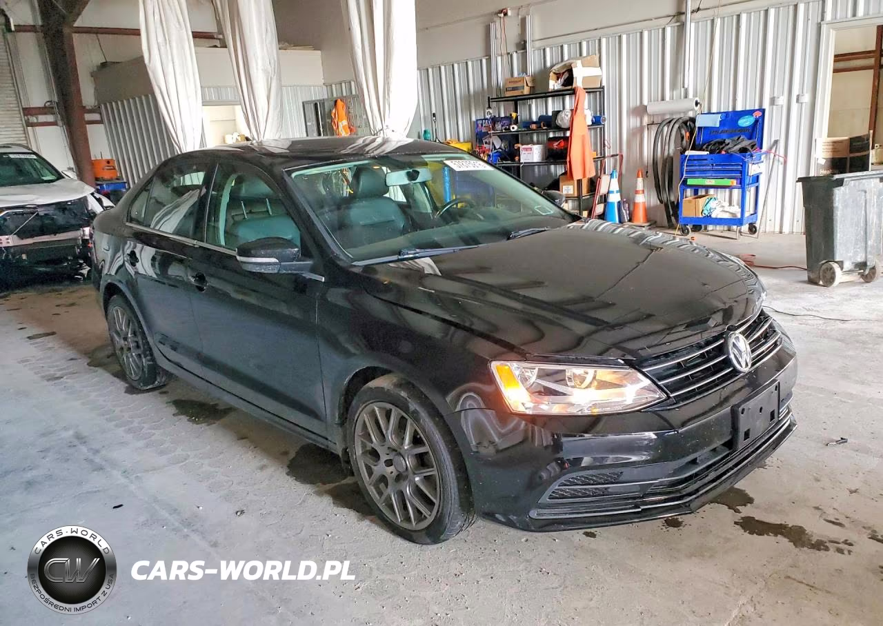 2015 Volkswagen Jetta Tdi VIN:3VWLA7AJXFM284055 - 4