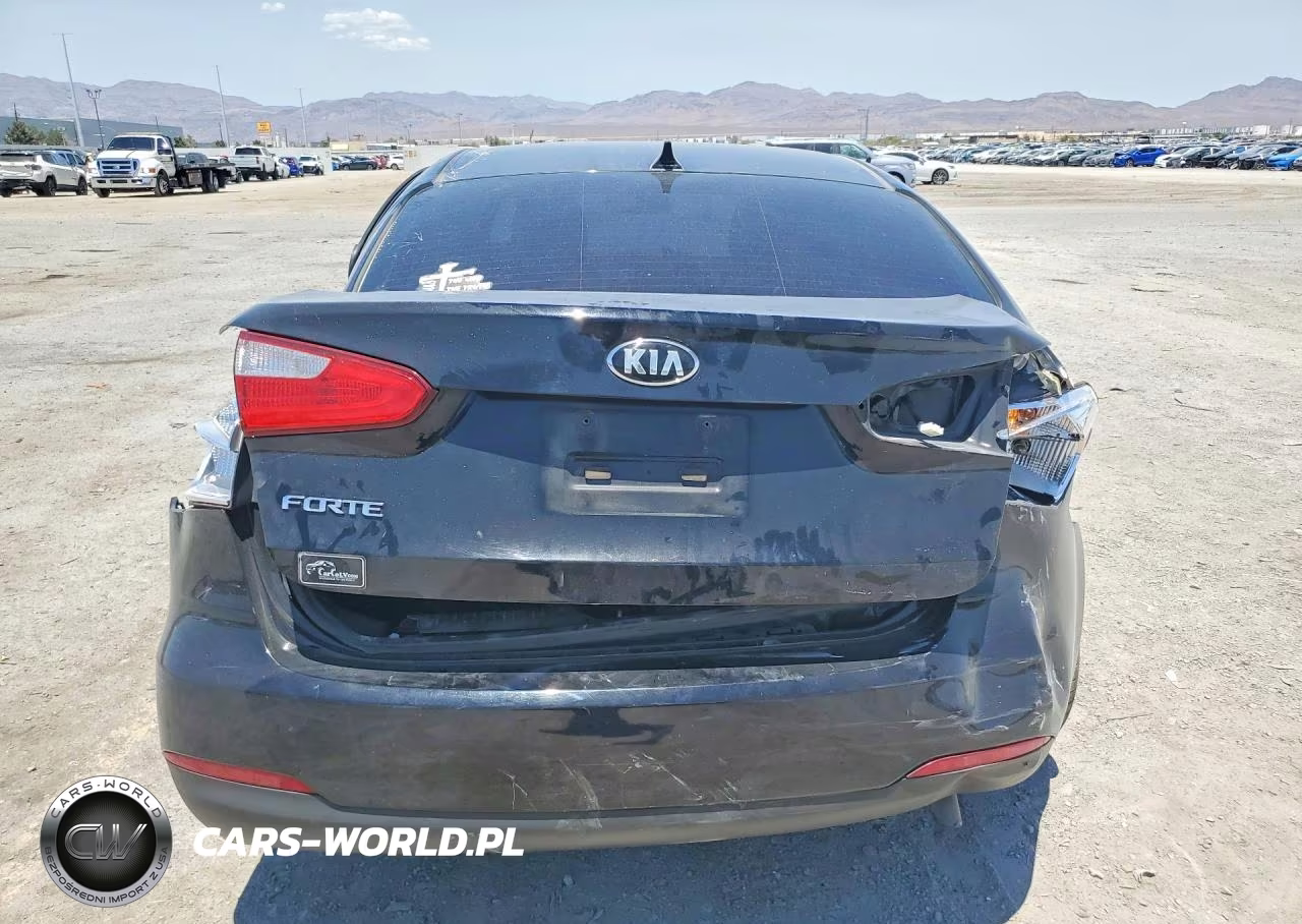2015 Kia Forte Lx VIN:KNAFX4A6XF5383941 - 6