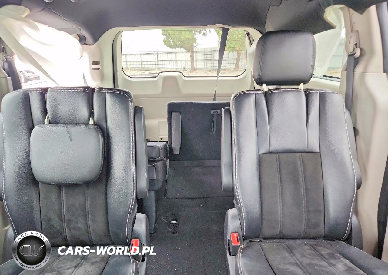 2019 Dodge Grand Caravan Sxt VIN:2C4RDGCGXKR723005 - 10