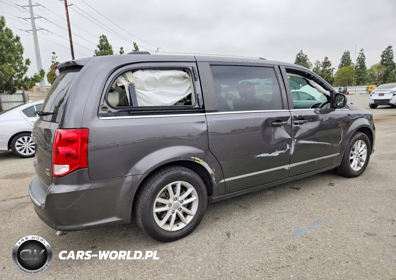 2019 Dodge Grand Caravan Sxt VIN:2C4RDGCGXKR723005 - 3