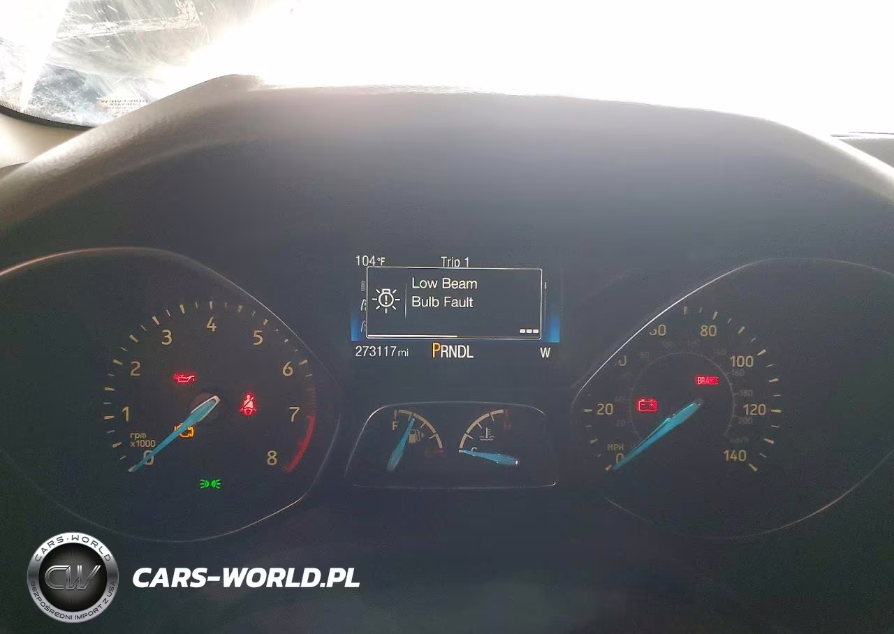 2016 Ford Focus Se VIN:1FADP3F27GL225117 - 9