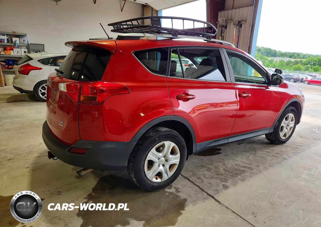 2015 Toyota Rav4 Le VIN:JTMBFREV4FD114424 - 3