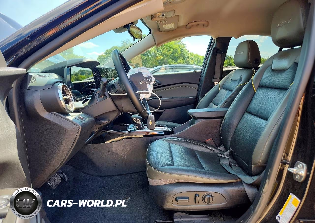 2025 Chevrolet Trax Activ VIN:KL77LKEP5SC032948 - 7
