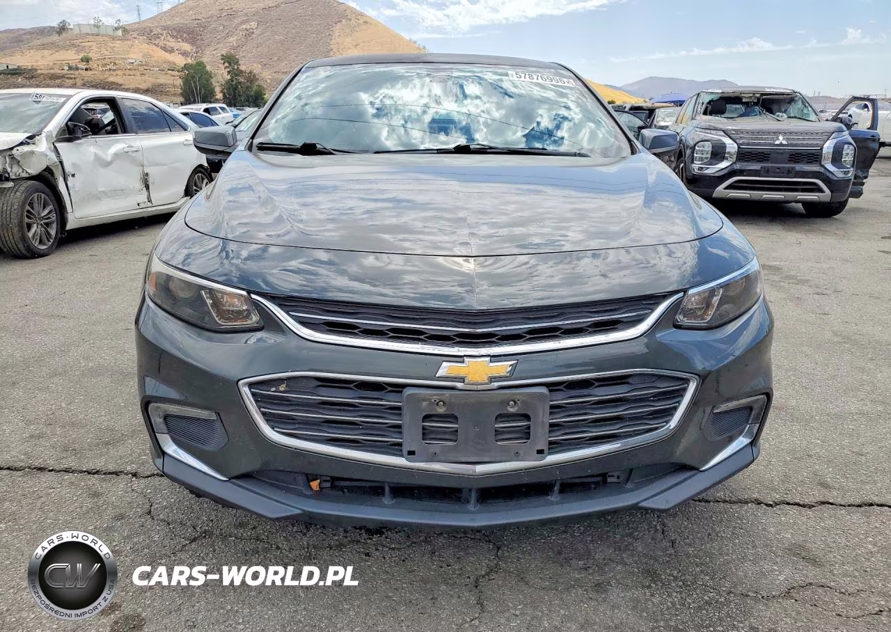 2017 Chevrolet Malibu Lt VIN:1G1ZE5ST6HF205580 - 5