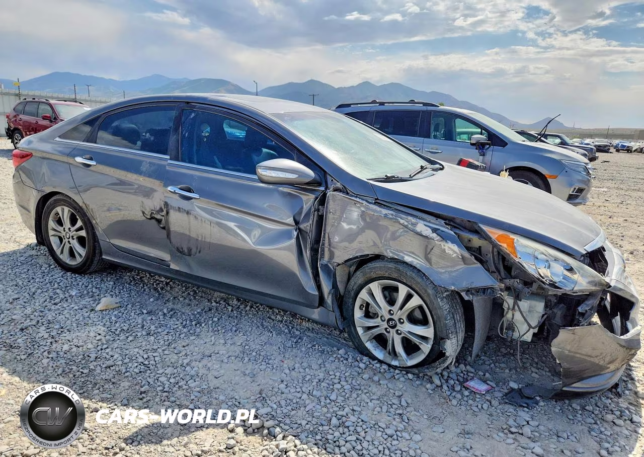 2013 Hyundai Sonata Limited VIN:5NPEC4AC0DH666474 - 4