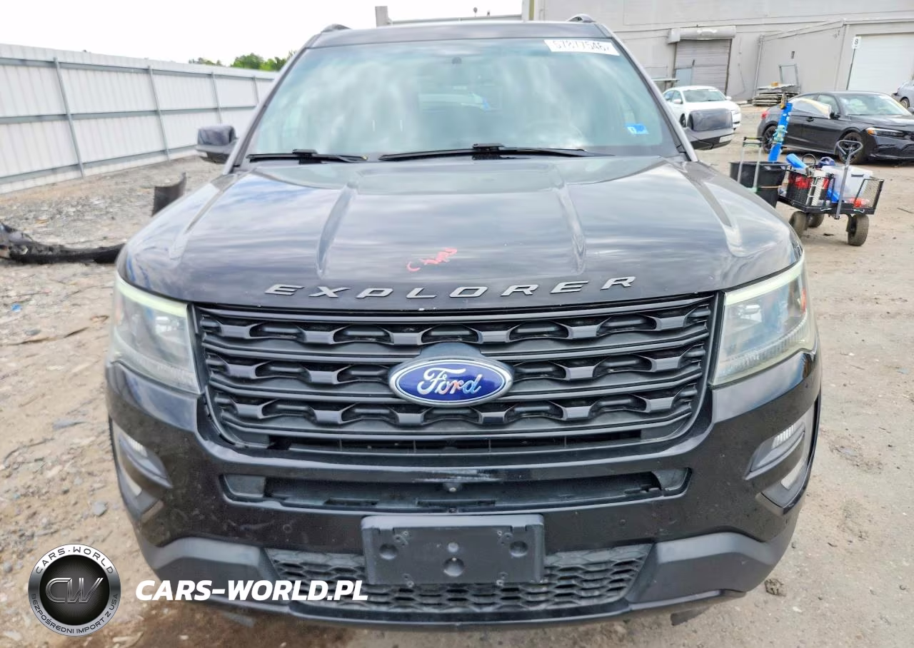 2017 Ford Explorer Sport VIN:1FM5K8GT3HGA39940 - 5