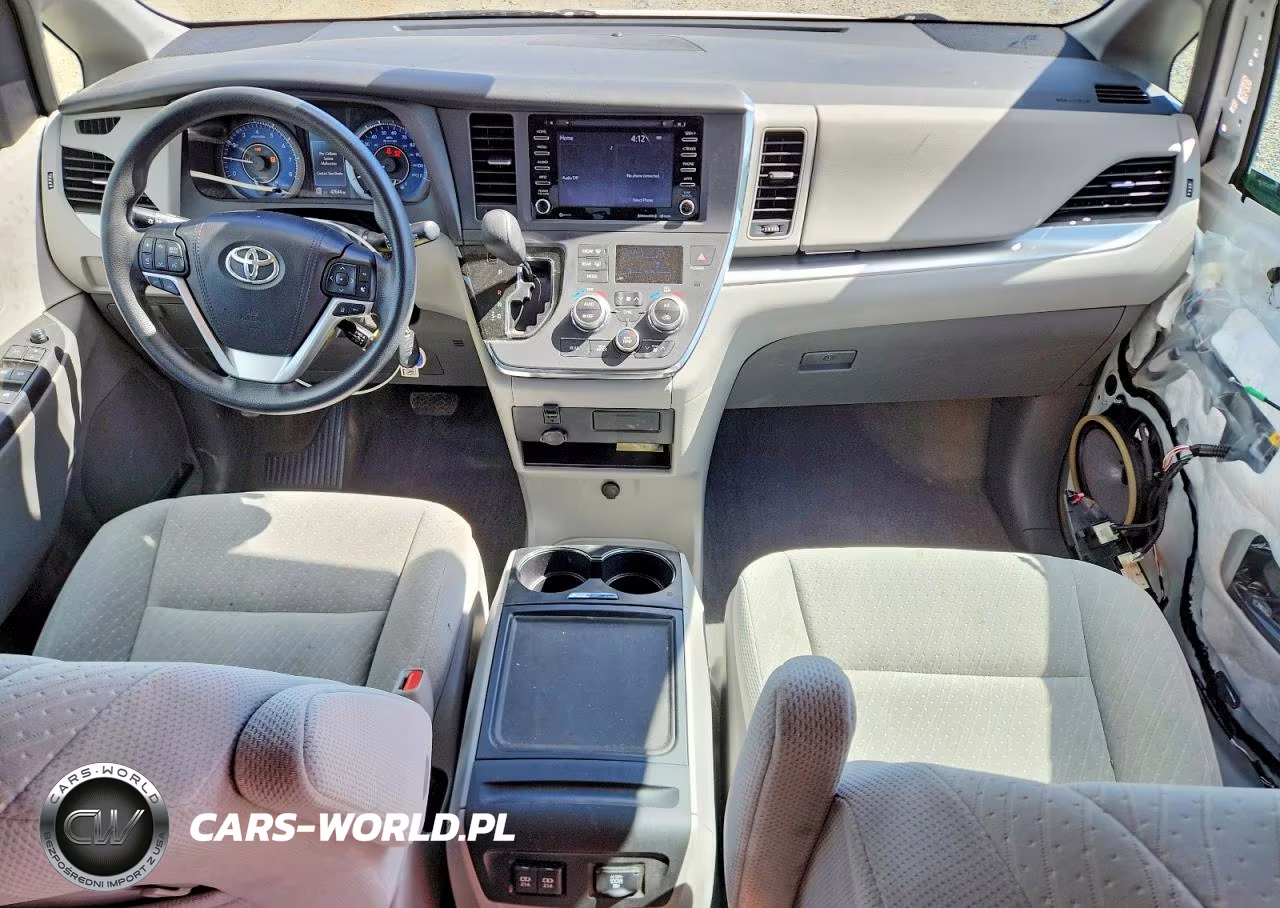 2018 Toyota Sienna Le VIN:5TDKZ3DC3JS949075 - 8