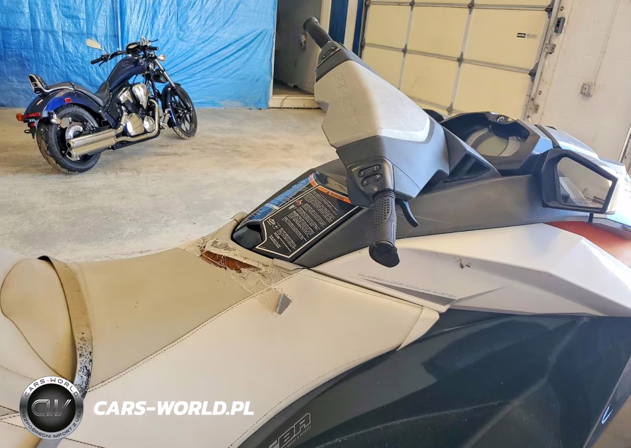 2015 Sea-Doo Brp VIN:YDV32944C313 - 5
