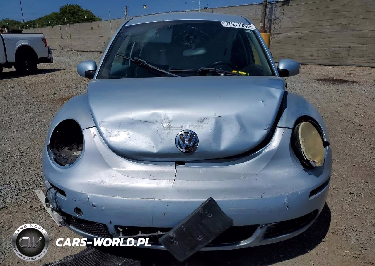 2010 Volkswagen New Beetle VIN:3VWPG3AG7AM020247 - 5