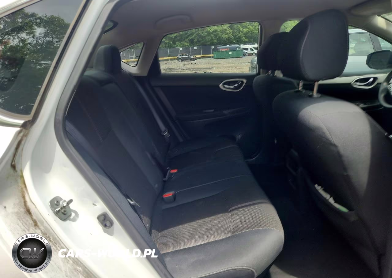 2015 Nissan Sentra S VIN:3N1AB7AP9FY284975 - 10