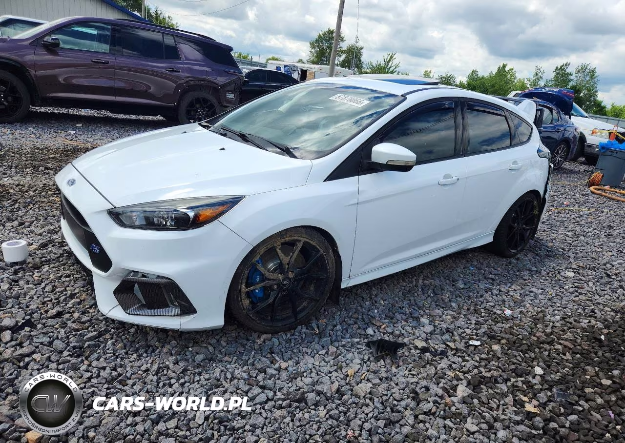 2017 Ford Focus Rs – zdjęcie 1 z 12