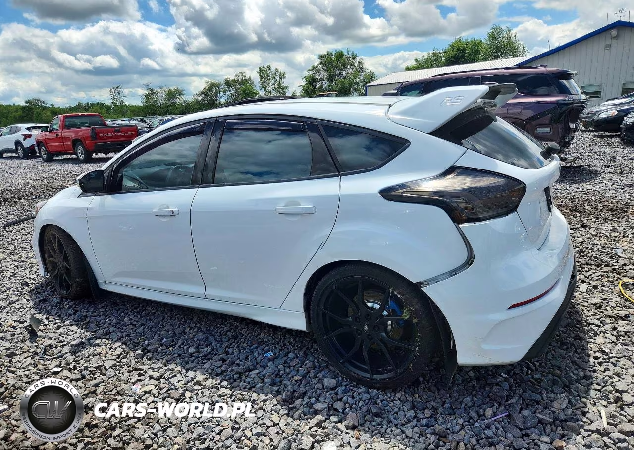 2017 Ford Focus Rs VIN:WF0DP3TH5H4120877 - 2