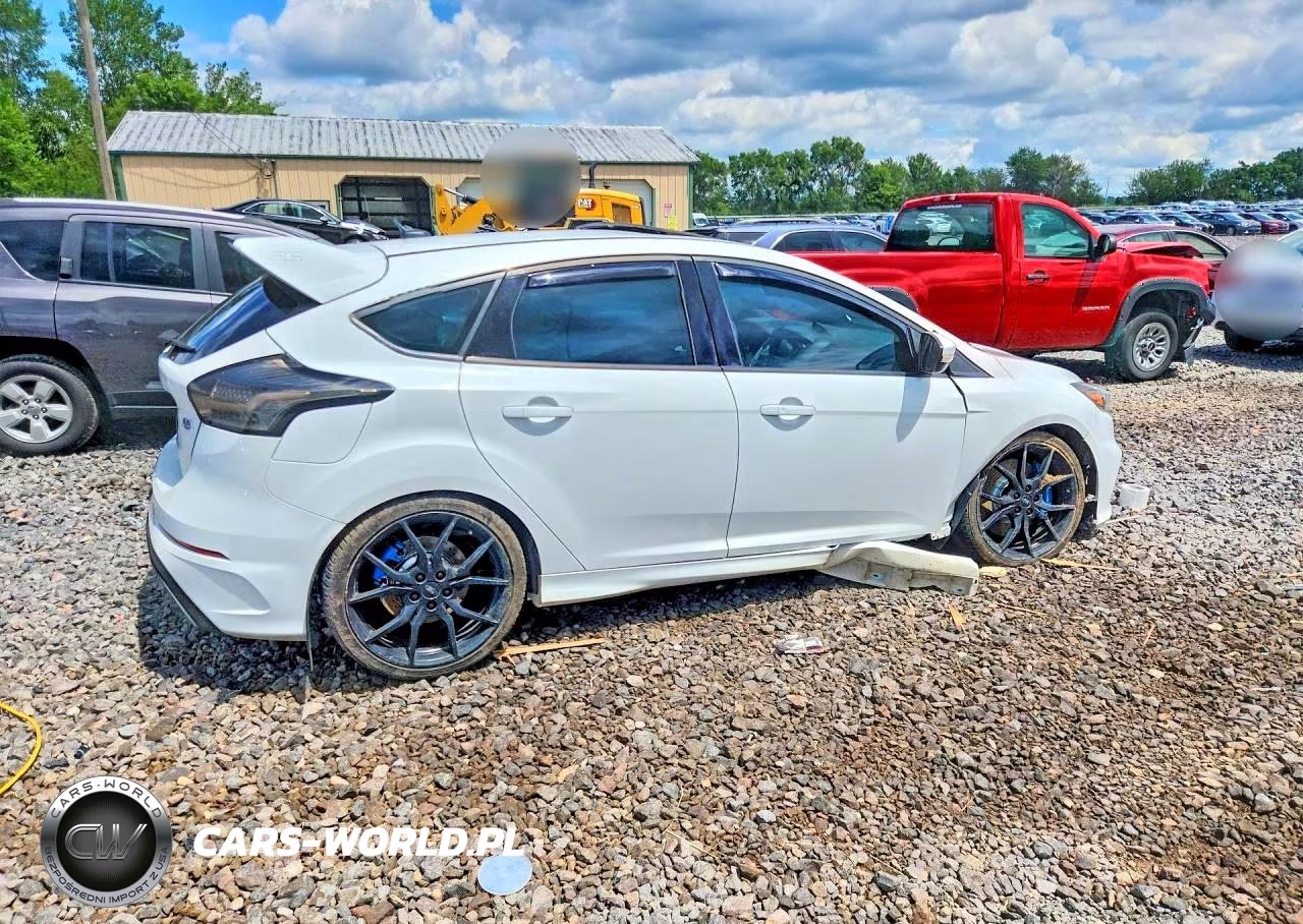 2017 Ford Focus Rs VIN:WF0DP3TH5H4120877 - 3