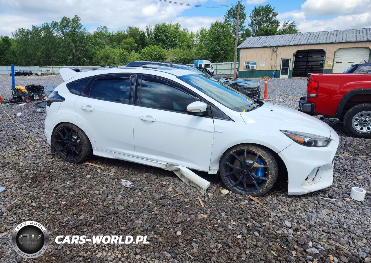 2017 Ford Focus Rs VIN:WF0DP3TH5H4120877 - 4