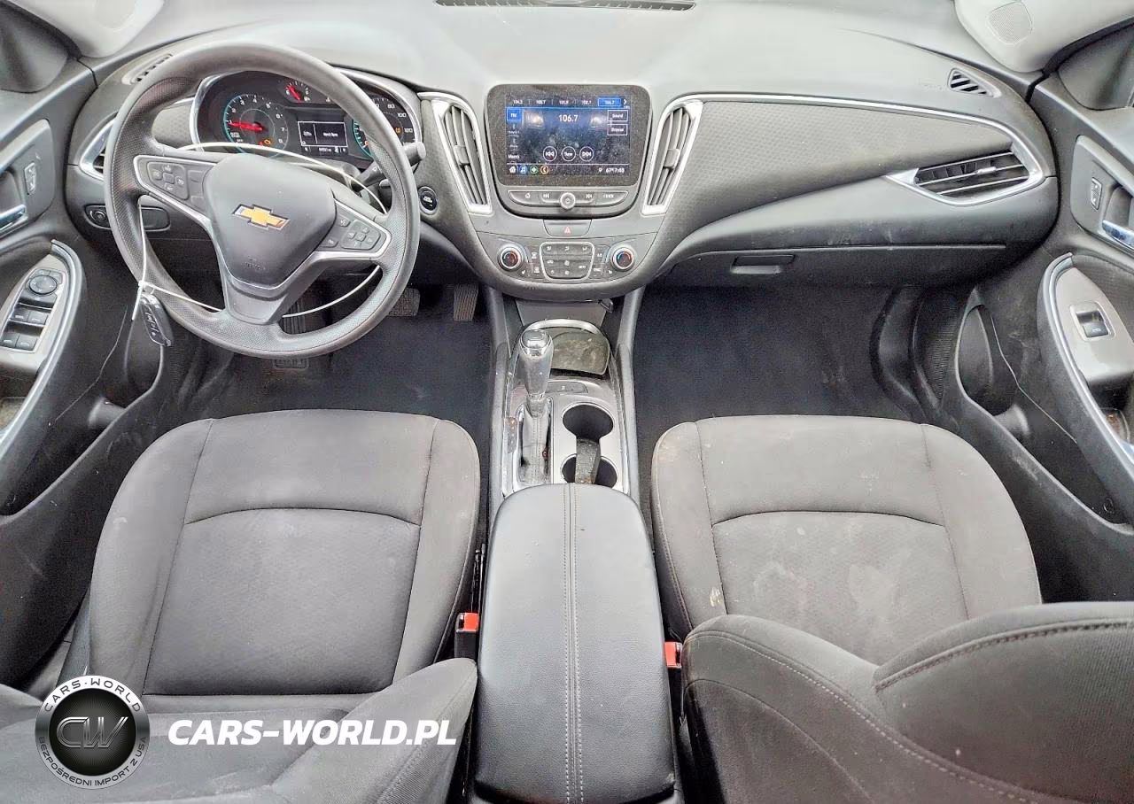 2019 Chevrolet Malibu Lt VIN:1G1ZD5ST7KF179078 - 8