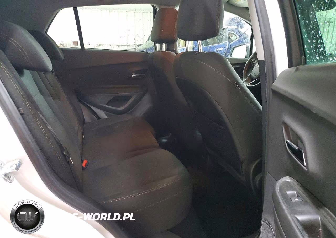 2020 Chevrolet Trax Ls VIN:3GNCJNSB4LL107251 - 11