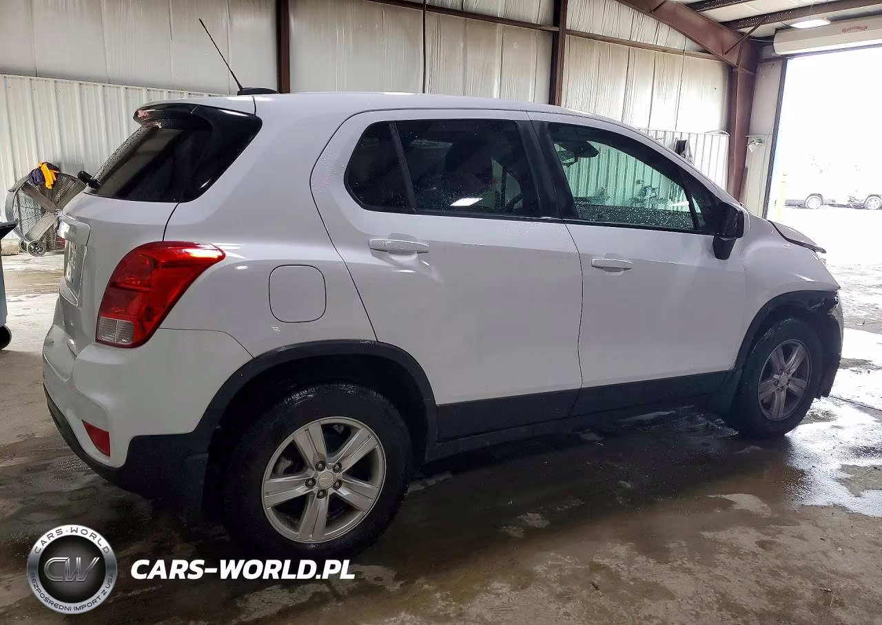 2020 Chevrolet Trax Ls VIN:3GNCJNSB4LL107251 - 3