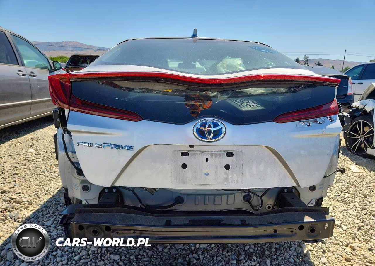 2019 Toyota Prius Prime Advanced VIN:JTDKARFP7K3107210 - 6