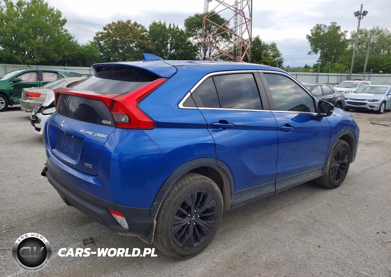 2018 Mitsubishi Eclipse Cross Le VIN:JA4AT4AA0JZ046753 - 3