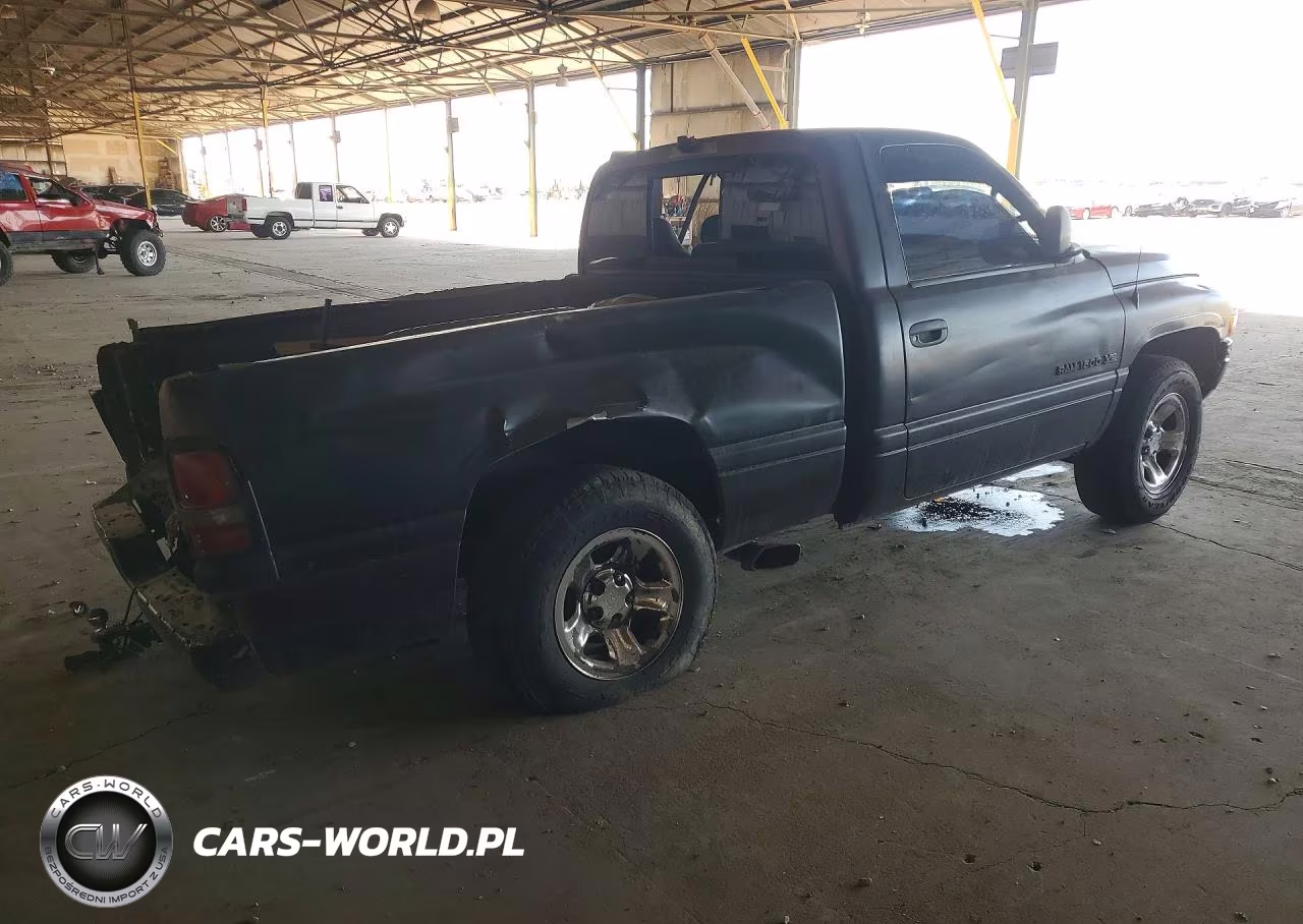 2000 Dodge Ram 1500 VIN:1B7HC16Y5YS581024 - 3