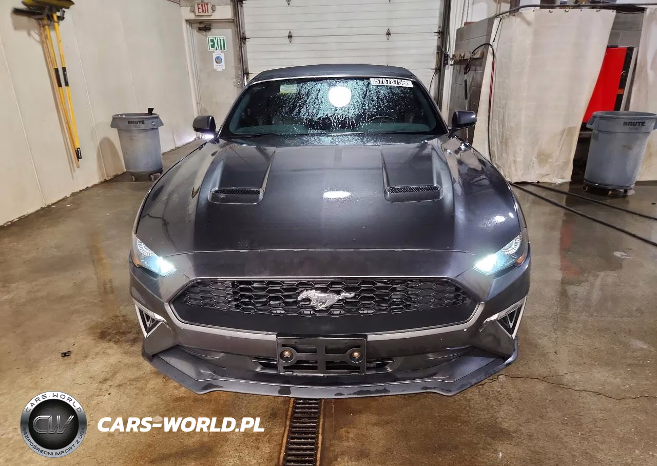 2018 Ford Mustang VIN:1FATP8UH3J5155207 - 5