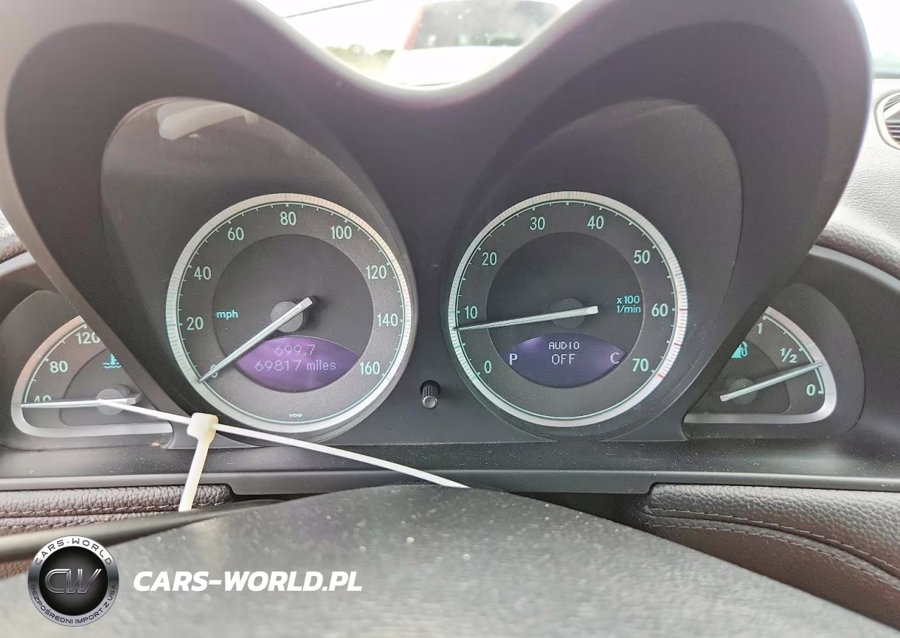 2004 Mercedes-Benz Sl 500 VIN:WDBSK75F24F080511 - 9