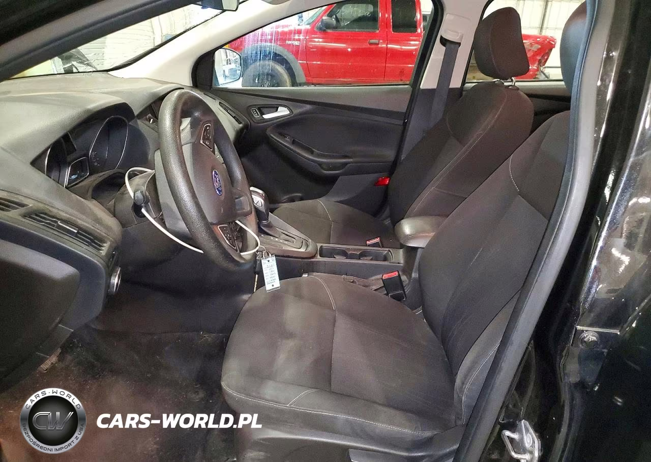2015 Ford Focus Se VIN:1FADP3K21FL308031 - 7