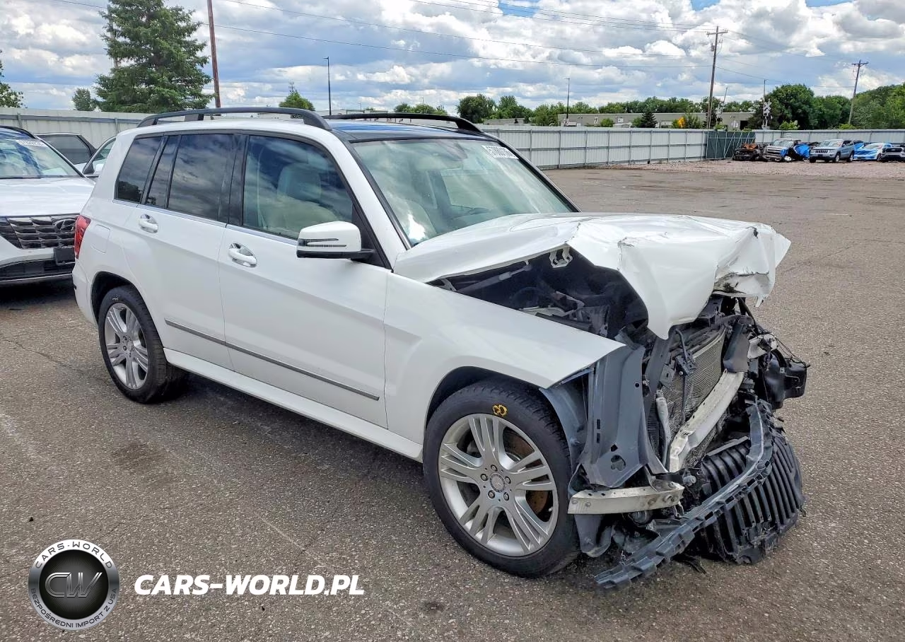 2014 Mercedes-Benz Glk 350 4Matic VIN:WDCGG8JB4EG330001 - 4