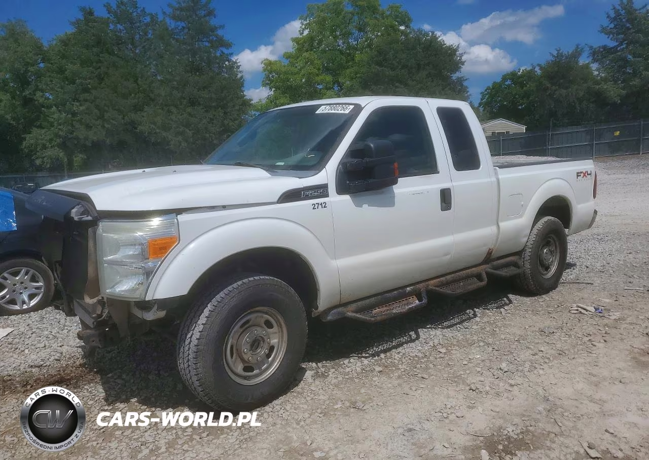 2011 Ford F250 Super Duty VIN:1FT7X2B6XBEC81740 - 1