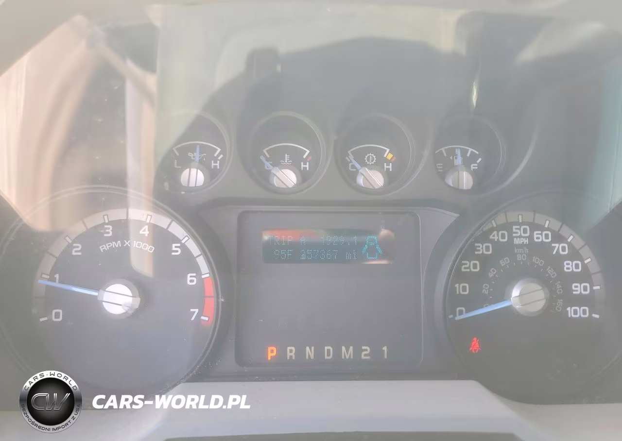 2011 Ford F250 Super Duty VIN:1FT7X2B6XBEC81740 - 9