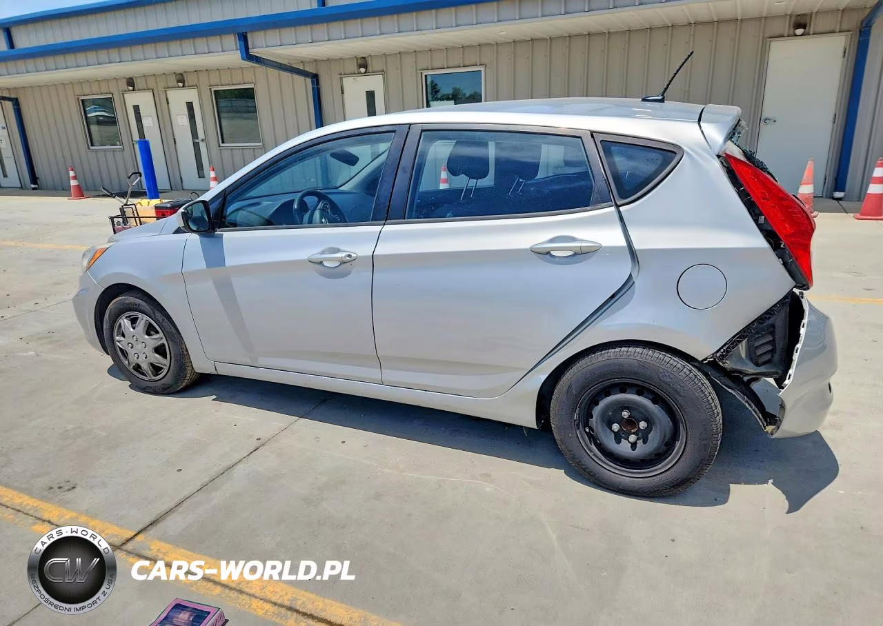 2015 Hyundai Accent Gs VIN:KMHCT5AE2FU213346 - 2