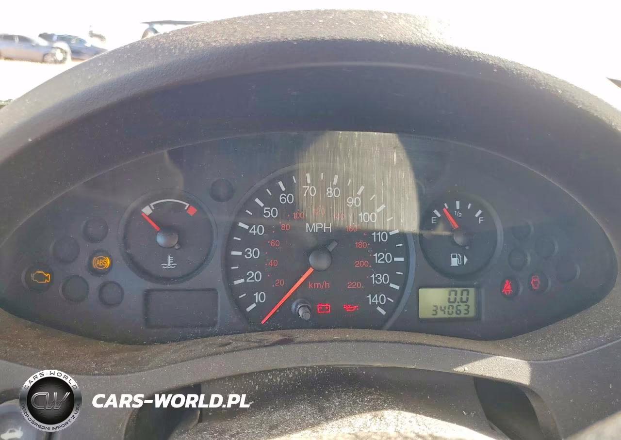 2007 Ford Focus Zx4 VIN:1FAHP34N37W137615 - 9