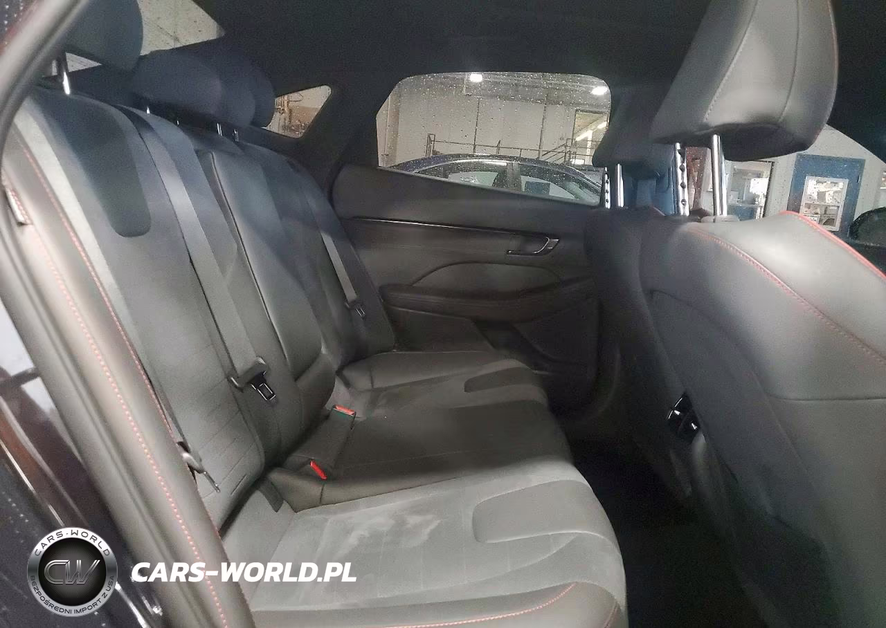 2026 Hyundai Sonata N Line VIN:KMHL54JC8TA549759 - 10