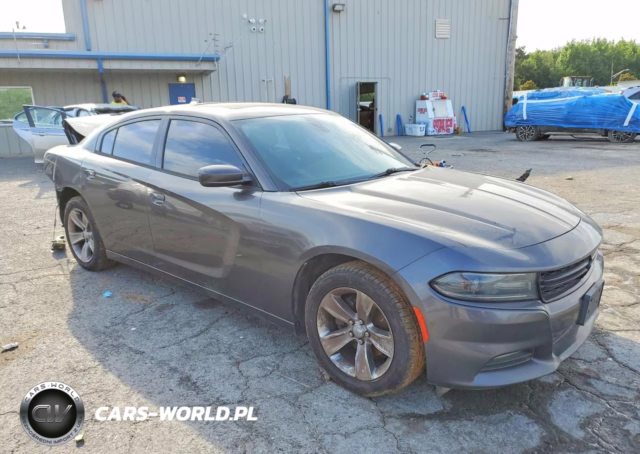 2015 Dodge Charger Sxt VIN:2C3CDXHG7FH744909 - 4
