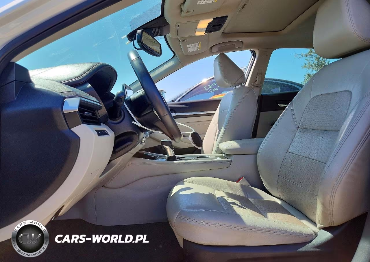 2021 Nissan Altima Platinum VIN:1N4BL4FW9MN307832 - 7