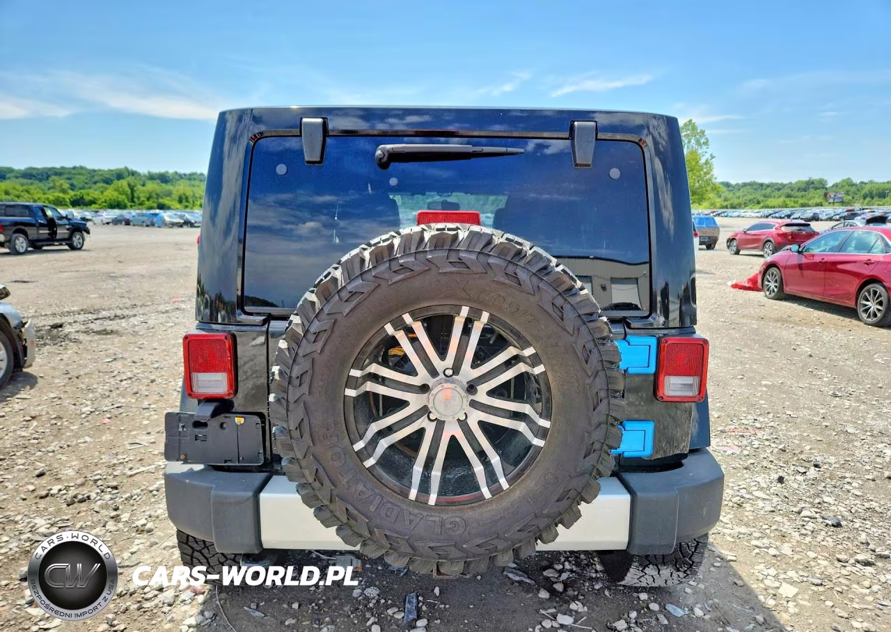2011 Jeep Wrangler Unlimited Jeep 70Th Anniversary VIN:1J4BA7H13BL590878 - 6