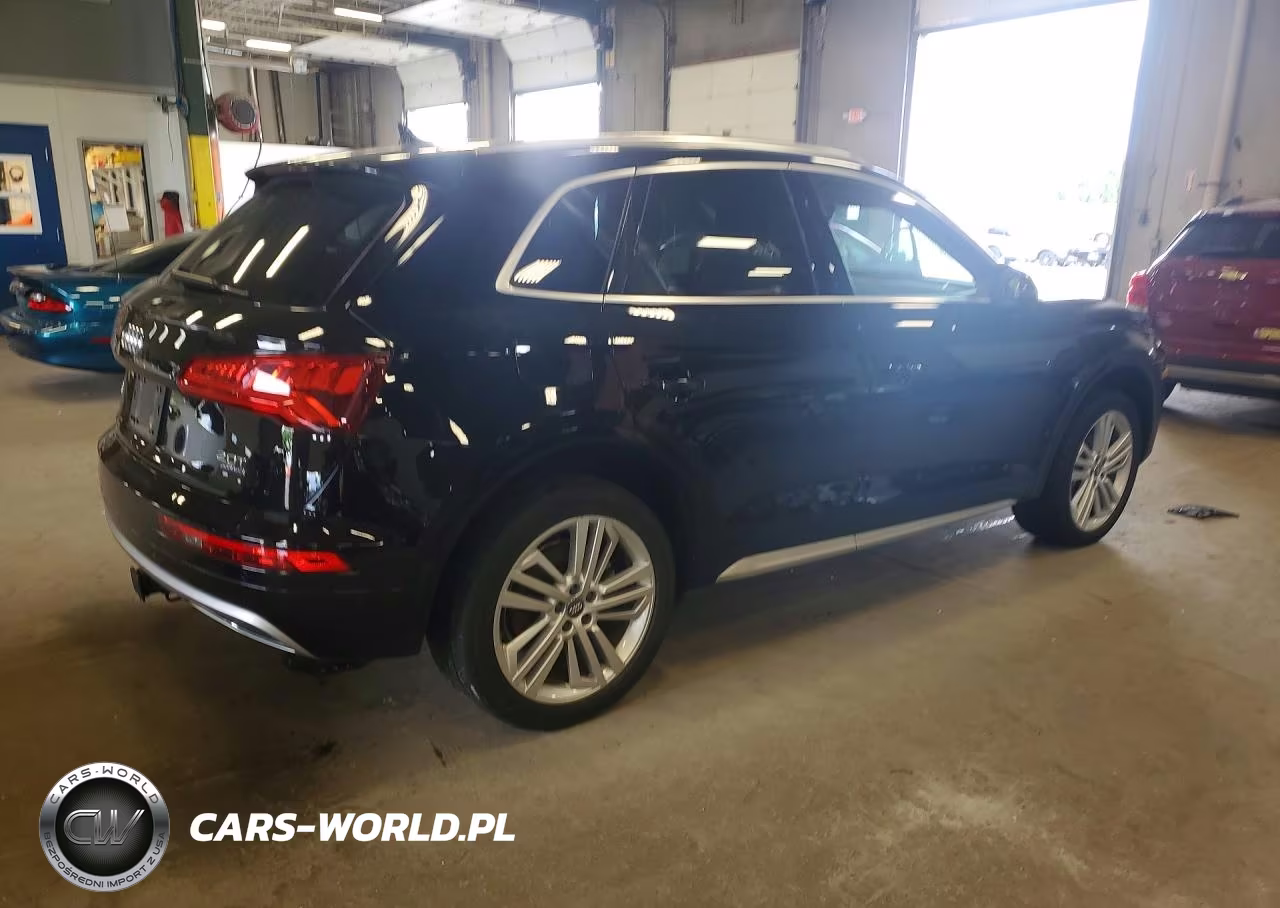 2018 Audi Q5 Premium Plus VIN:WA1BNAFY5J2017910 - 3